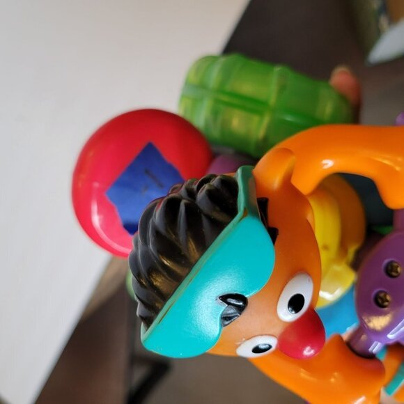 2001 Sesame Street Ernie's Splashing Fun Trike Rubber Ducky Water Toy Works - Picture 4 of 11